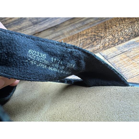 Women's Sz 9 Clarks Slip On Sandals Boho Summer Sandals - Picture 9 of 9